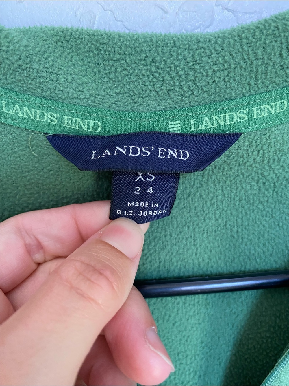 Lands' End Women’s Green Quarter-Zip Fleece Pullover - Picture 4 of 6